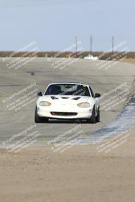 media/Nov-16-2024-CalClub SCCA (Sat) [[641f3b2761]]/Group 1/Race (Outside Grapevine)/
